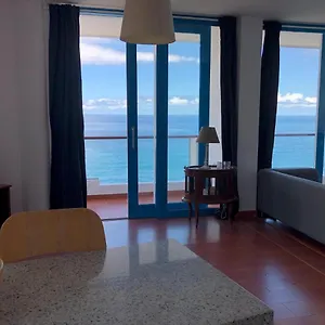 https://ocean-views-flat-3-bedrooms.tenerifehoteles.net