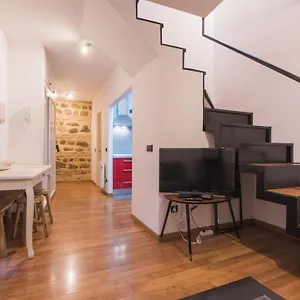 https://the-magic-place-duplex-junto-a-la-catedral.besthotelstoledo.com